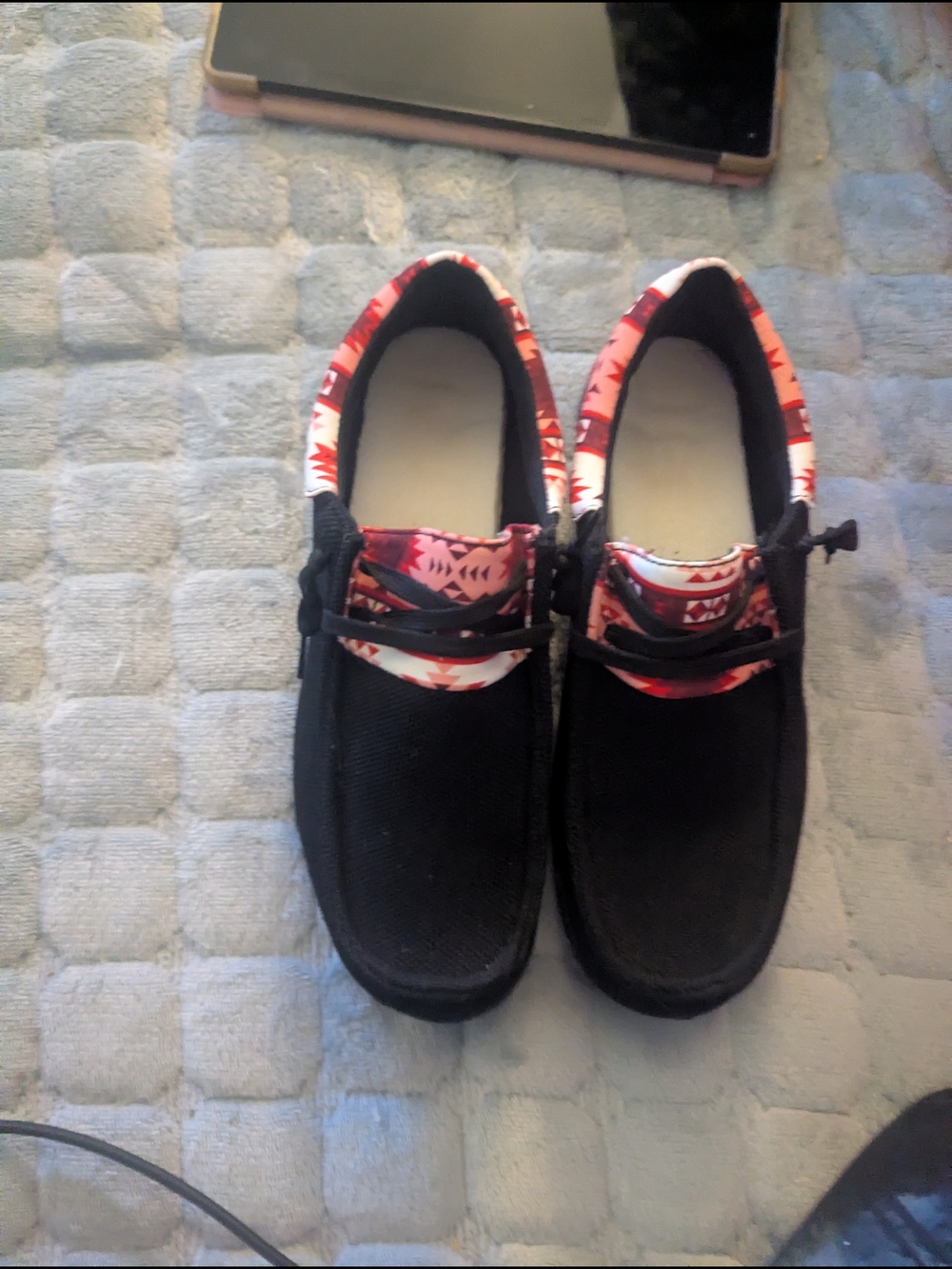 Hey Dude Dub Women’s Black Slip-On Loafers with Aztec Patterned Trim 39 - Picture 3 of 5